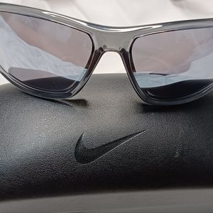 Nike shades